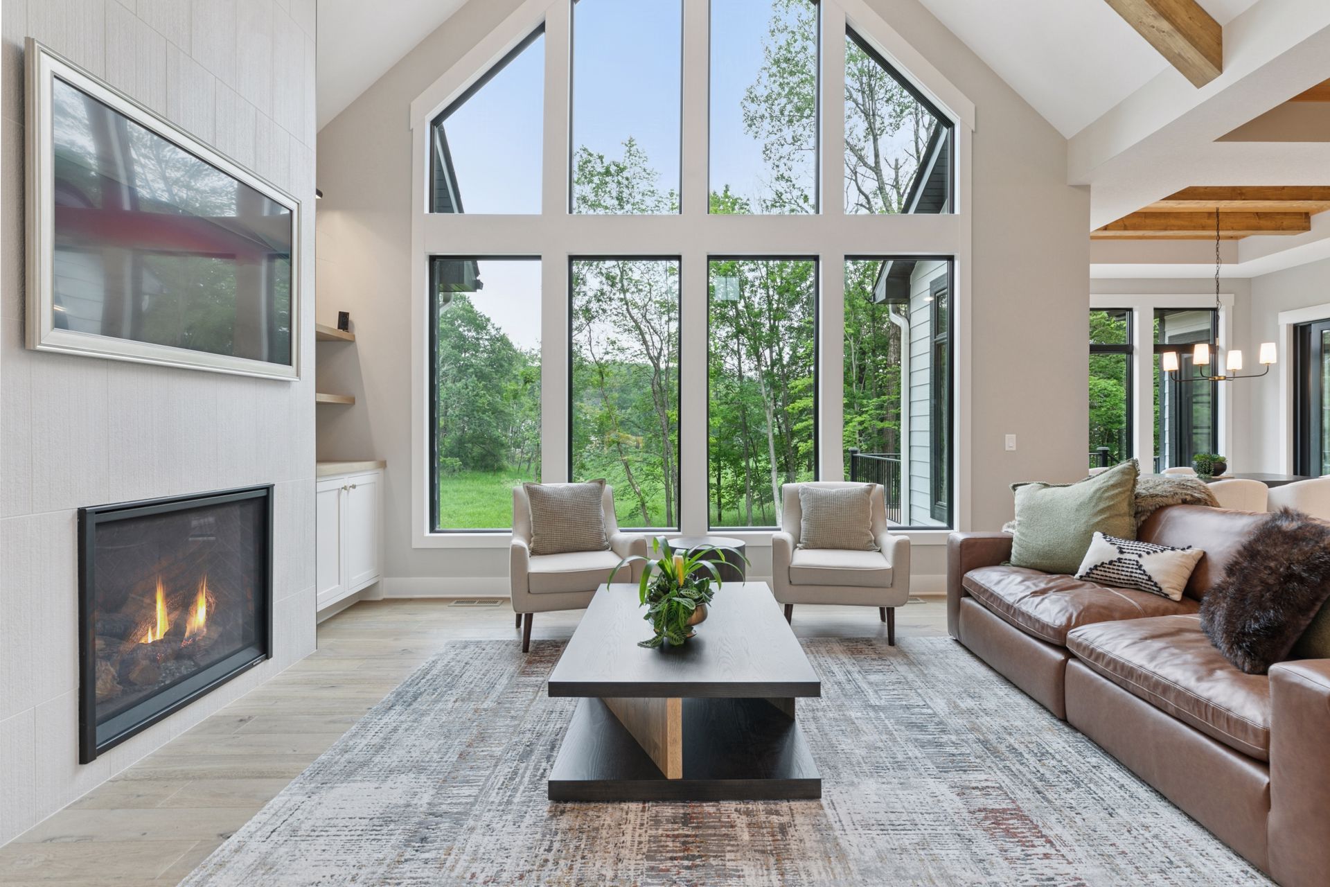 Full wall of windows